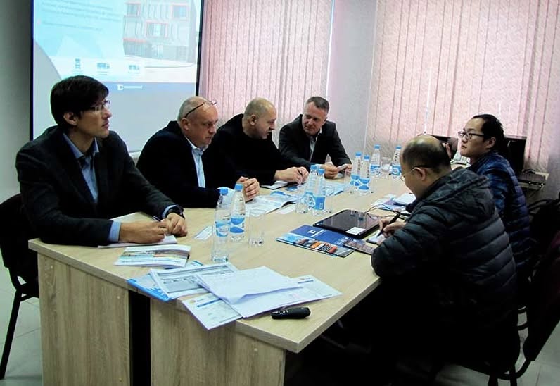 Сотрудники Трансконсалт на встрече с представителями ZIH
